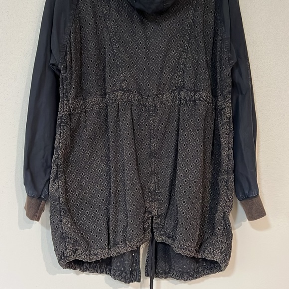 FREE PEOPLE Eyelet zip up hooded jacket - Picture 10 of 12